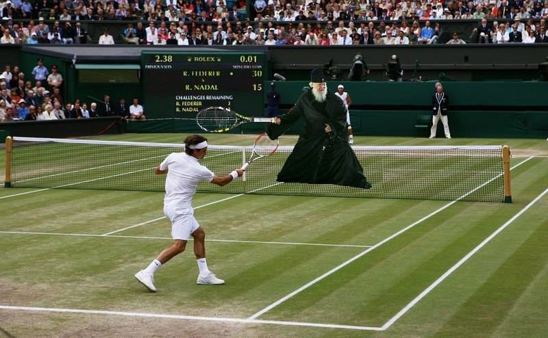 Патриарх Кирилл в образе джедая, теннисиста и ловца покемонов "взорвал" соцсети