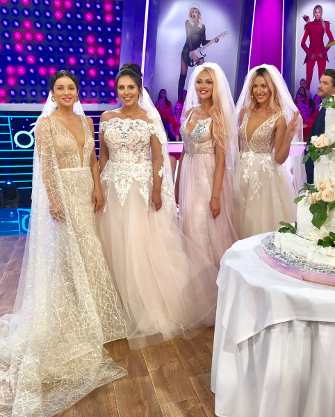 &quot;Четыре невесты&quot;: Джамала взбудоражила сеть фото в свадебном платье