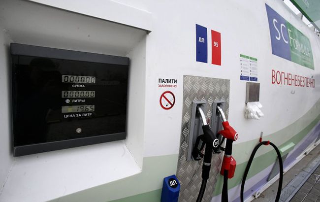 Українських водіїв чекає приємний сюрприз: що буде з цінами на АЗС