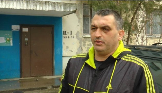 У Чернівцях побили відомого активіста-антикорупціонера (фото)