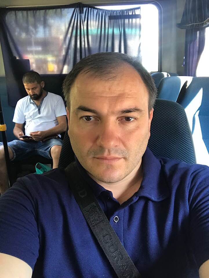 Йди гуляй: Зеленський нарвався на критику через скандал в Борисполі