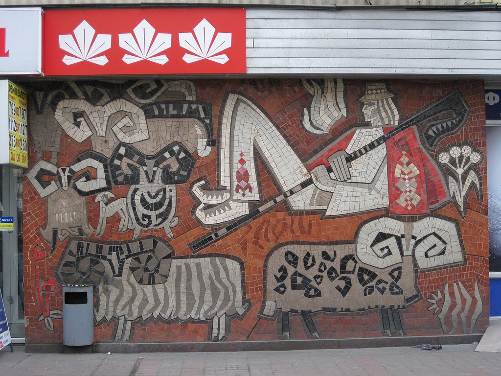 Декоративные панно на бульваре Леси Украинки