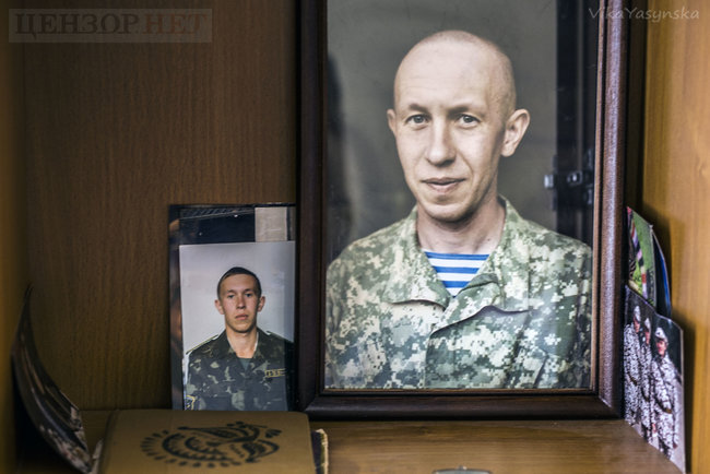 "Добрый, хороший сын": мать показала фото погибшего на Донбассе бойца ВСУ (фото)
