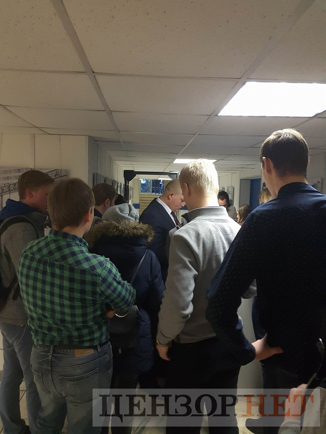 Пресс-конференция Януковича: перед приездом беглого экс-президента были усилены меры безопасности