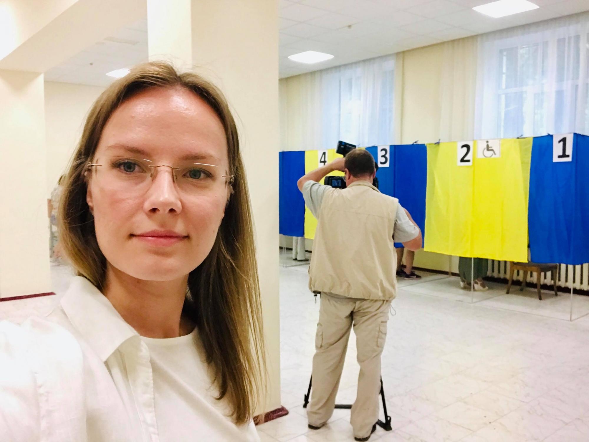 Место Вакарчука в Раде займет 31-летняя правозащитница, жена экс-министра обороны
