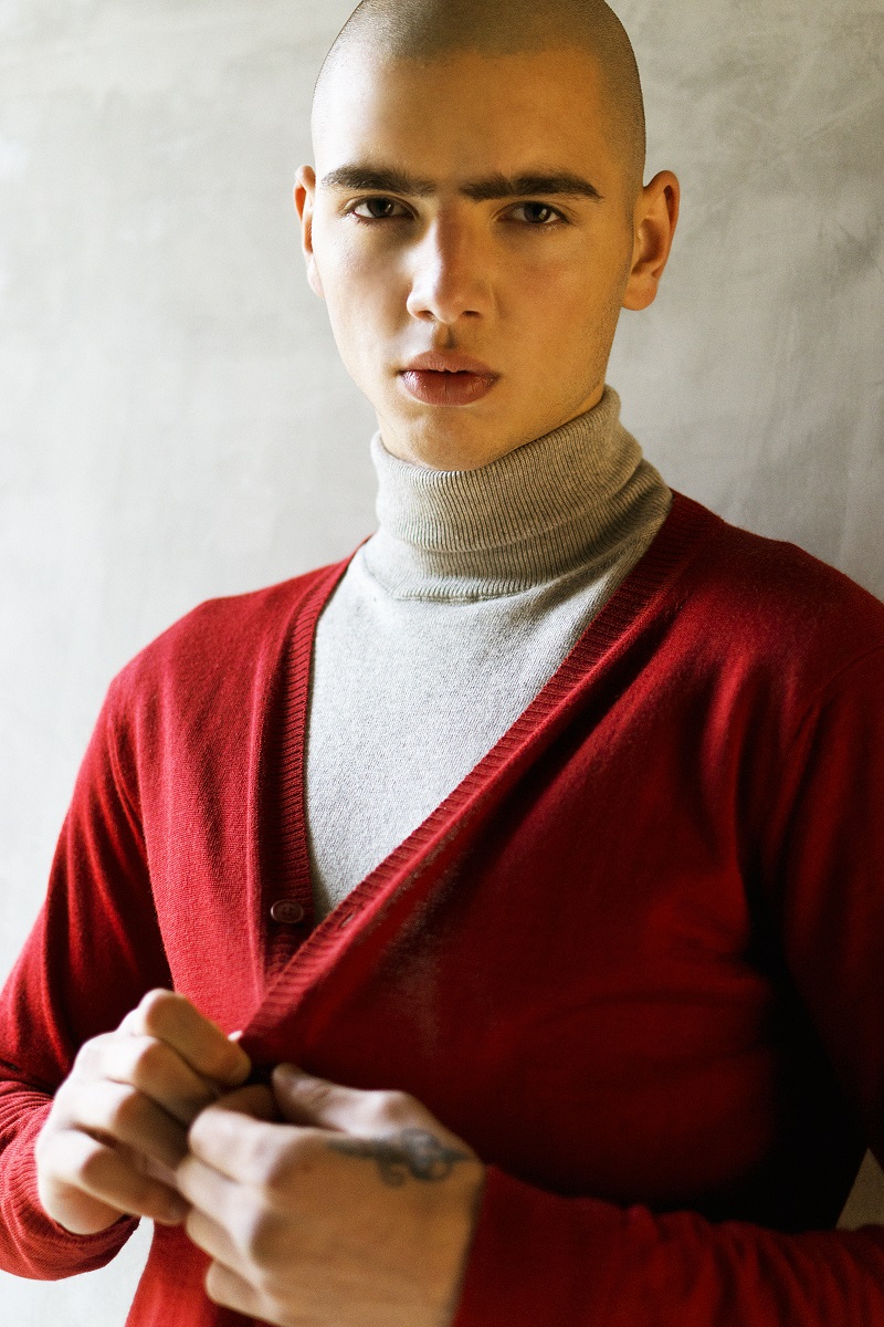 Топ-модель по-українськи 4: один із учасників популярного шоу став обличчям нової колекції українського бренду (фото)