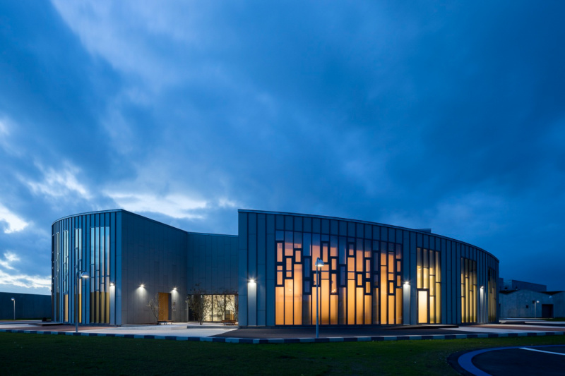 "Хотели бы отсидеть?": блогер показал самую гуманную тюрьму в мире (впечатляющие фото)