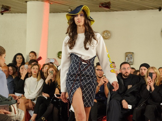 Назад в 90-е: модные тренды сезона весна/лето-2017 от украинских дизайнеров. Часть вторая