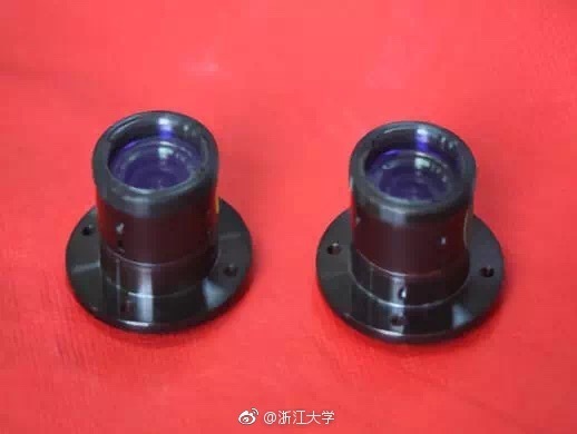 Обратная сторона Луны: новые уникальные снимки спутника Земли