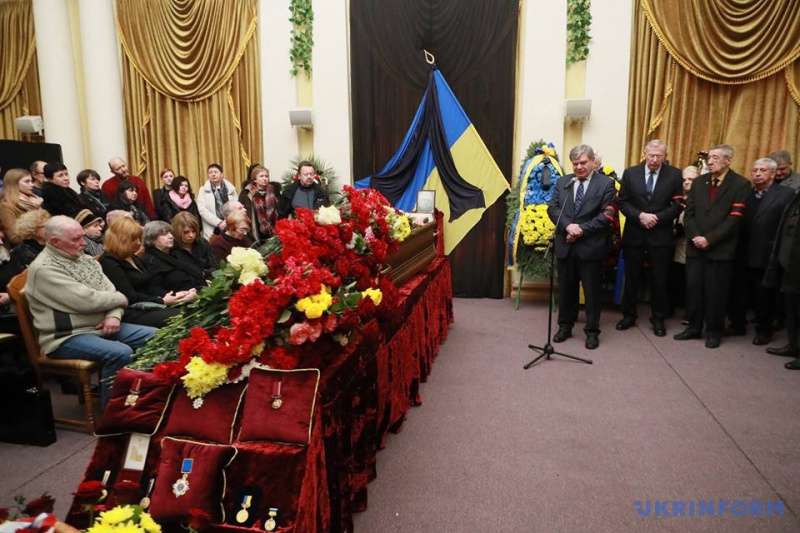 У Києві попрощалися з українським вченим Мирославом Поповичем (фото)