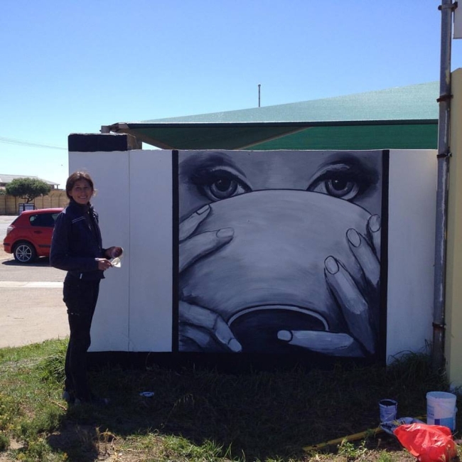 Украинская художница произвела фурор в Африке