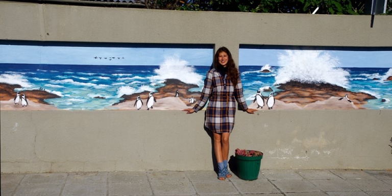 Украинская художница произвела фурор в Африке