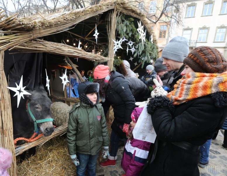 Во Львове "ожил" рождественский вертеп