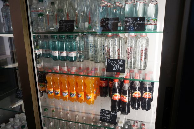 Деликатесы по 6 гривен: опубликованы фото с ценами в буфете мэрии Киева