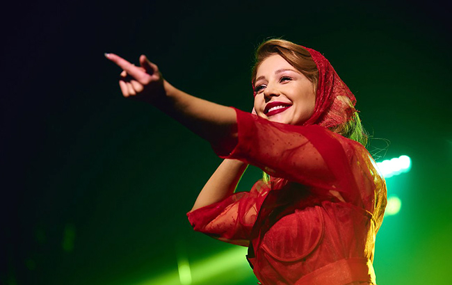 "Ее голос - мой наркотик": украинский певец посвятил нежную песню Тине Кароль