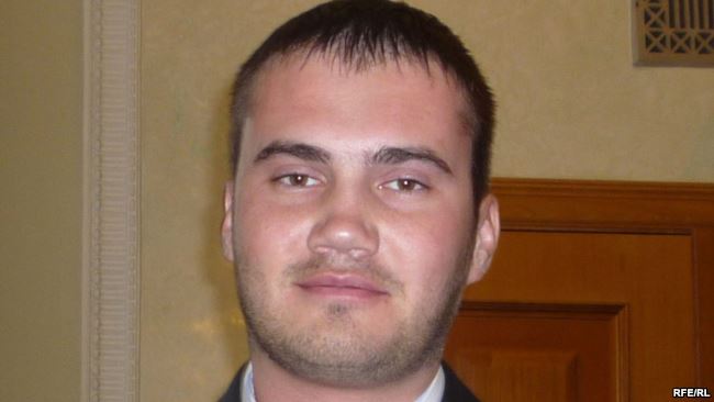 На севастопольском кладбище обнаружили надгробный памятник Януковича-младшего