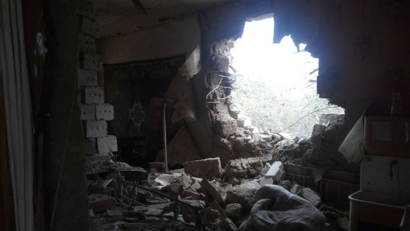 Наслідки "русского міра": з'явилися фото після чергового обстрілу бойовиками на Донбасі