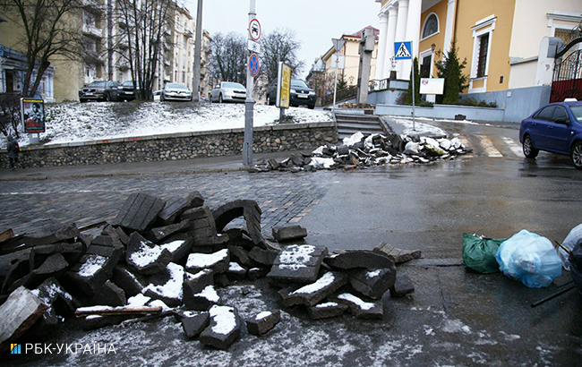 &quot;Цирк, да и только&quot;: фото последствий освобождения Саакашвили вызвали гнев соцсетей