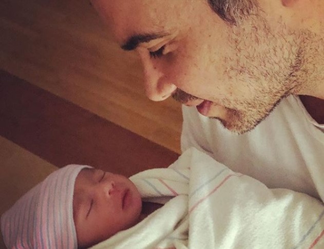 Джессика Альба под Новый год в третий раз стала мамой