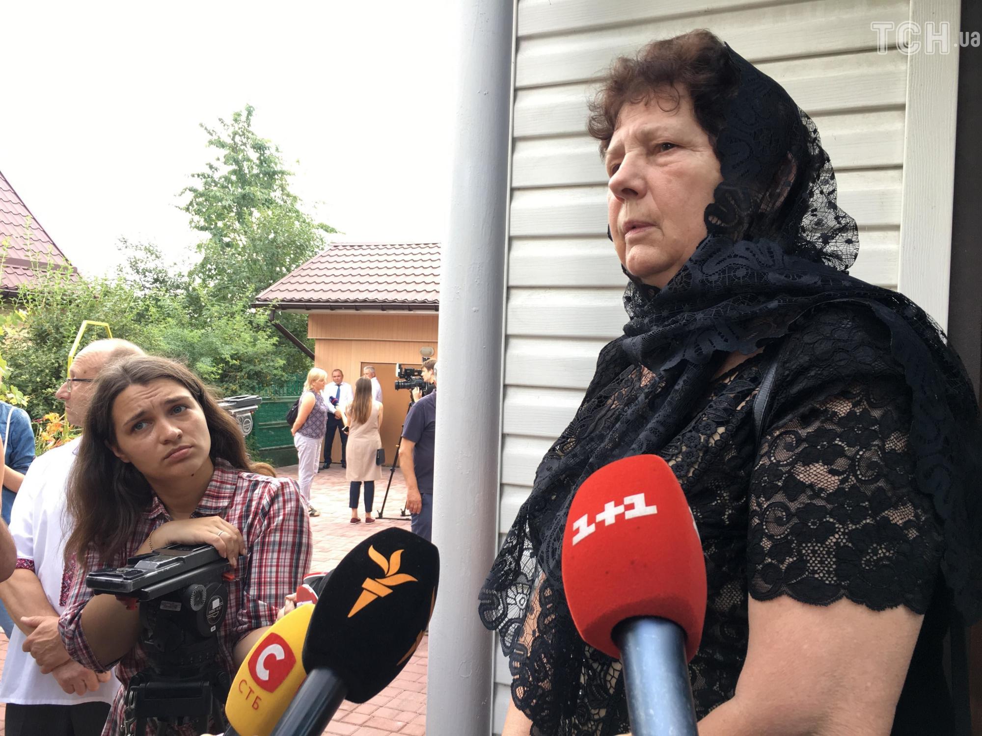 Под Киевом прощаются с Левком Лукьяненко (фото)