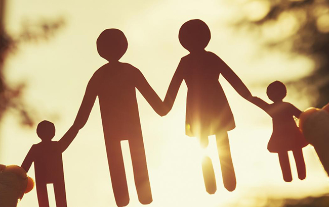 Выплаты многодетным семьям: мамам отказывают в оформлении