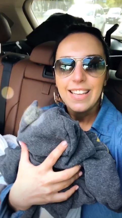 Джамала показала, как с маленьким сыном, мужем и родителями ехала на Голос країни (фото)