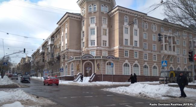 У мережі показали свіжі фото з окупованого Донецька