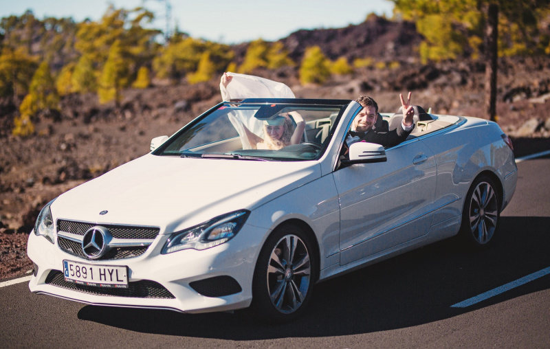 "Свадьба моей мечты": известная украинская дизайнер вышла замуж на Канарских островах (фото)