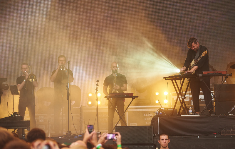 Дощ крізь сльози – у Києві відгримів UPark Festival 2018