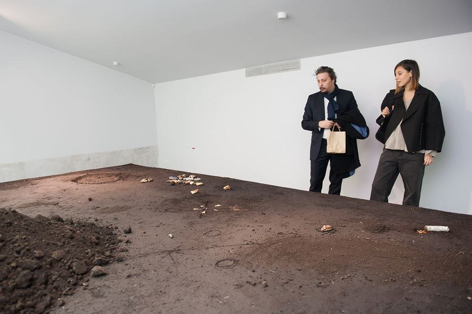 В сети разочарованы победой арт-объекта &quot;Земля&quot; в конкурсе молодых художников