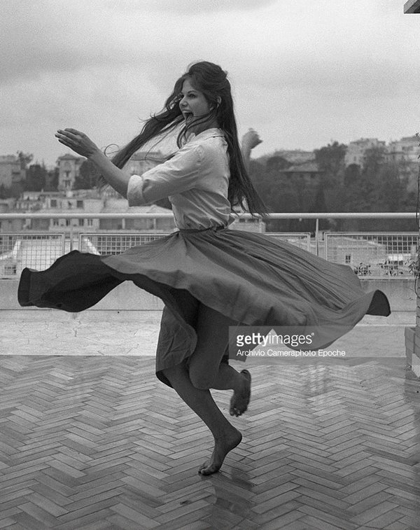 Каннский кинофестиваль раскритиковали за ретушь ног Клаудии Кардинале