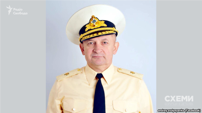 Конфуз на Банковій: в АП вирішили нагородити почесним званням псевдонауковця з вигаданими регаліями