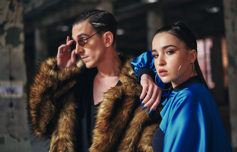 "Данина музиці та естетиці": MONATIK показав вражаючі фото зі зйомок нового кліпу