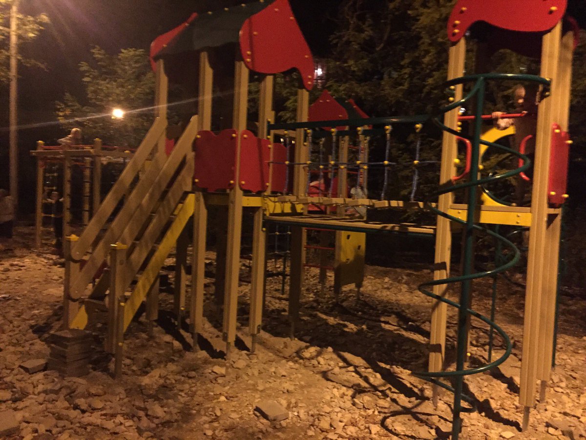 Детские площадки в Севастополе ужаснули соцсети