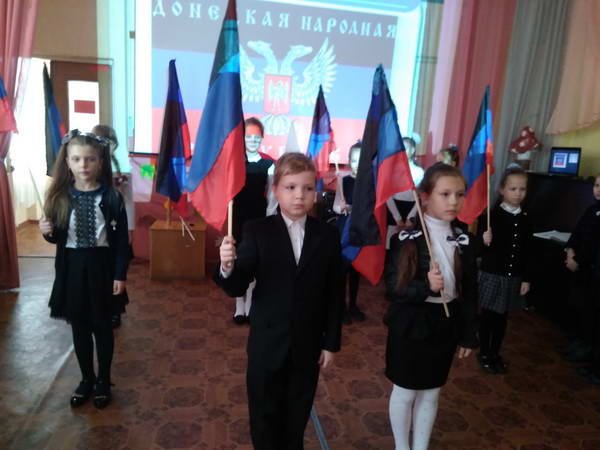 Єнакієве в руїнах: як виглядає сьогодні мала батьківщина втікача Януковича (фото)