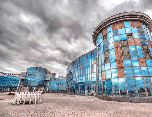 "Можно добавлять локацию в Stalker": в сети показали новые фото вокзала в оккупированном Донецке