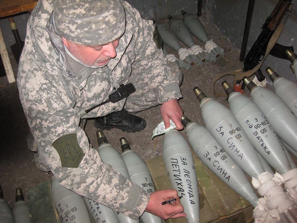 &quot;За сына от отца&quot;: в сети рассказали историю отчаянной мести бойца АТО боевикам