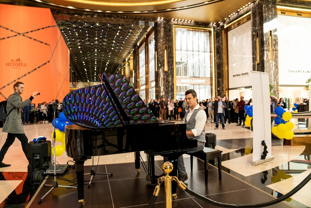 Известный артист покорил Кувейт украинской музыкой: яркие фото и видео