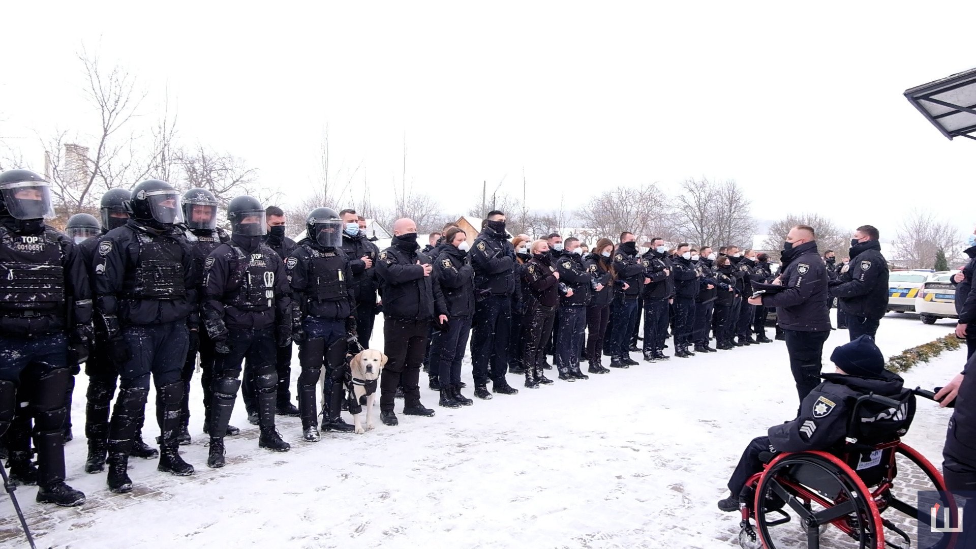 В Черновцах "копы" помогли сбыться мечте умирающего ребенка: нельзя сдержать слез