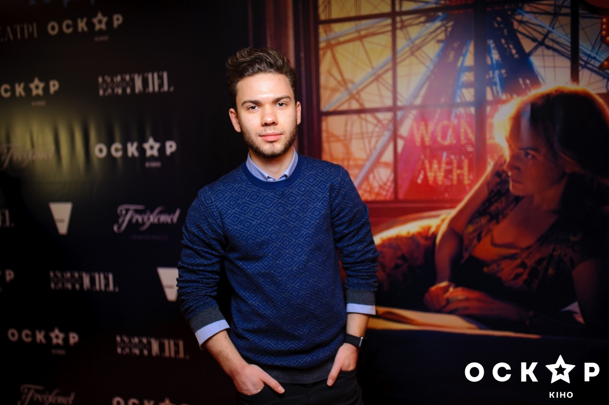 Олена Кравець, Віка з "НеАнгелів" та інші зірки на прем'єрі фільму "Колесо чудес" (фото)