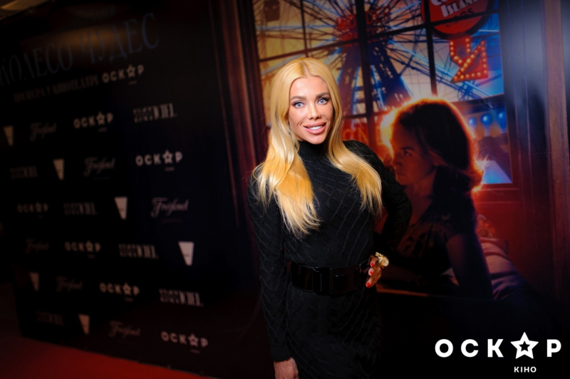 Олена Кравець, Віка з "НеАнгелів" та інші зірки на прем'єрі фільму "Колесо чудес" (фото)