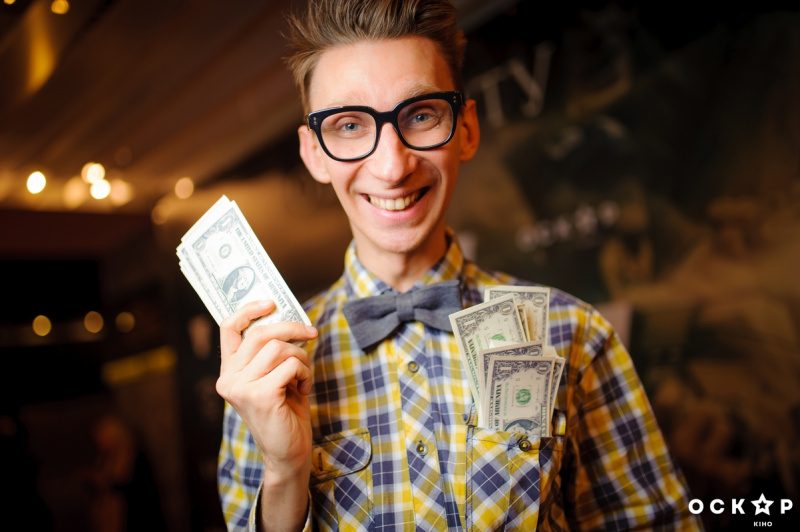 В Україні стартує показ фільму Рідлі Скотта "Усі гроші світу": фоторепортаж з гала-прем'єри