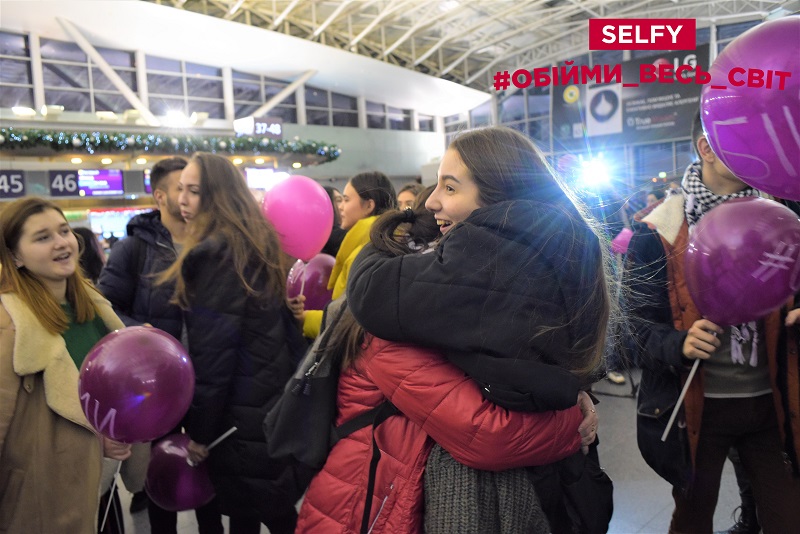 &quot;Обійми весь світ&quot;: відома українська група запустила новий соціальний флешмоб (фото)