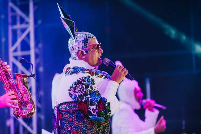 Верка Сердючка в Одессе заставила танцевать участника Евровидения (фото)