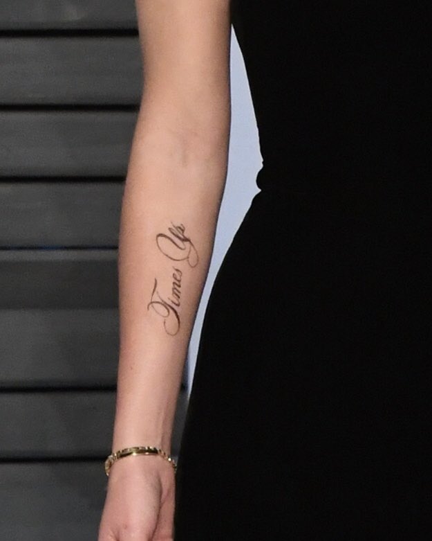 Оскар 2018: Емма Уотсон осоромилася через помилку в татуюванні