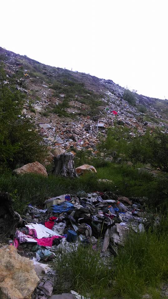 В сети показали "свалку победы" в оккупированном Крыму (фото)