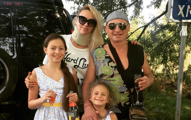 "Мы сегодня жених и невеста": Оля Полякова отмечает годовщину свадьбы