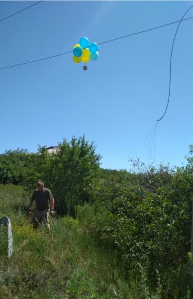 &quot;Подарок&quot;: в оккупированный Донецк отправили патриотичное послание (фото)