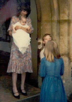 Чарівне малятко: в мережі показали знімки Кейт Міддлтон в дитинстві (фото)