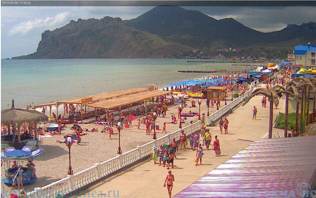 "Зато нудистам раздолье": популярный курорт в Крыму показали до и после аннексии (фото)